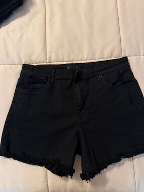 Black Frayed Hem Women's Denim Shorts
